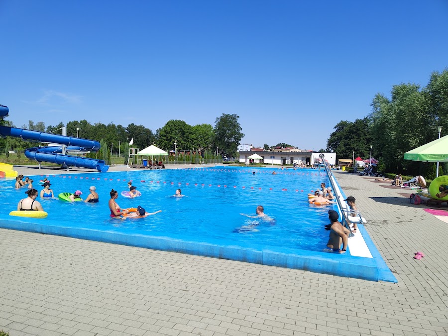 Basen Miejski w Paczkowie