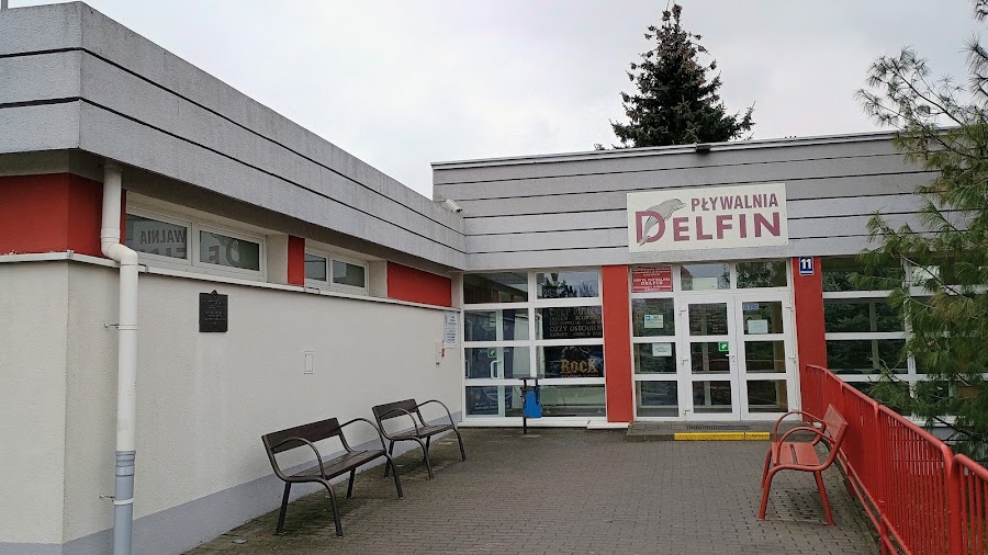 Pływalnia kryta "Delfin"