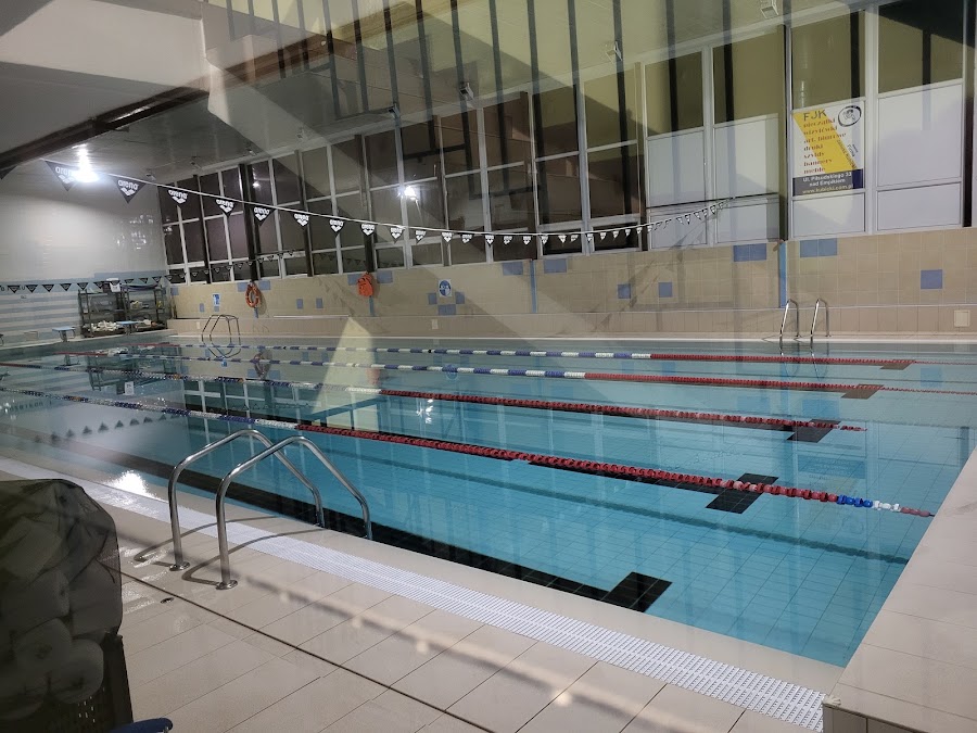 Basen Miejski KZB Legionowo